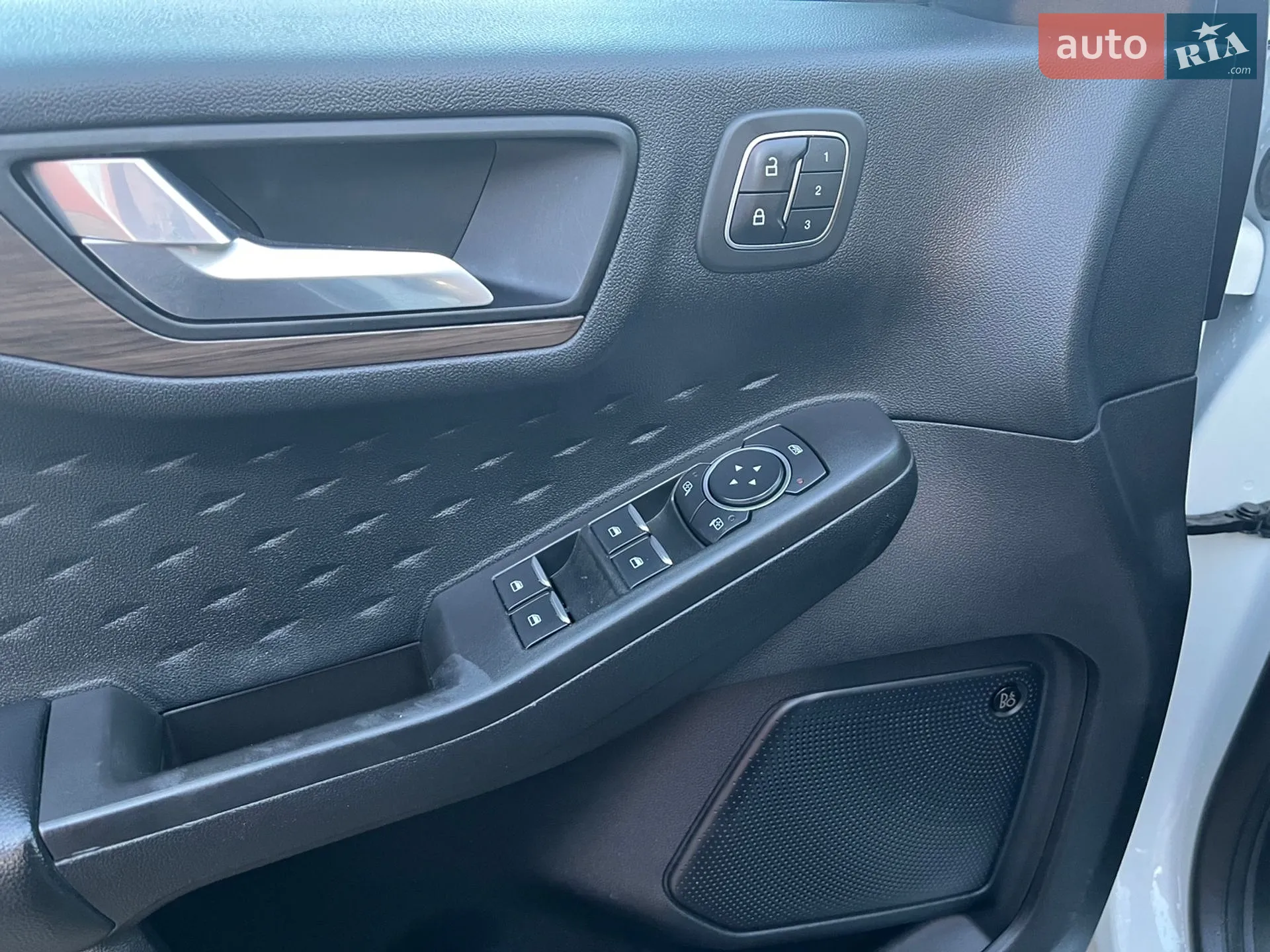 2019 Ford Escape - мініатюра 23