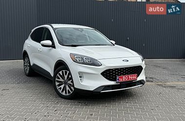 Позашляховик / Кросовер Ford Escape 2020 в Києві