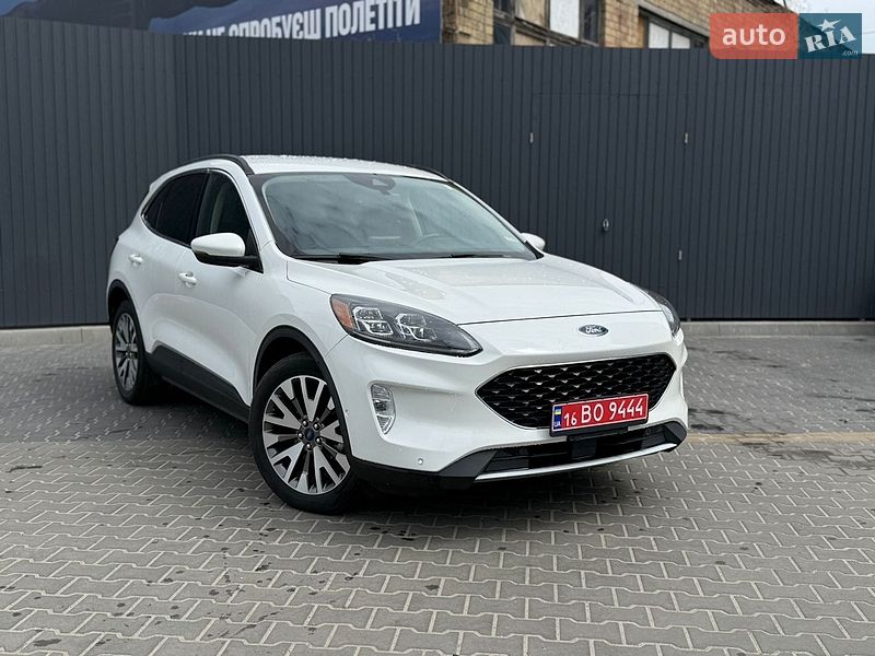 Позашляховик / Кросовер Ford Escape 2020 в Києві
