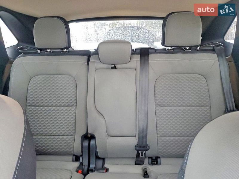Позашляховик / Кросовер Ford Escape 2020 в Львові