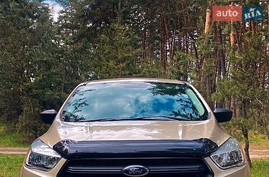 Позашляховик / Кросовер Ford Escape 2017 в Сумах