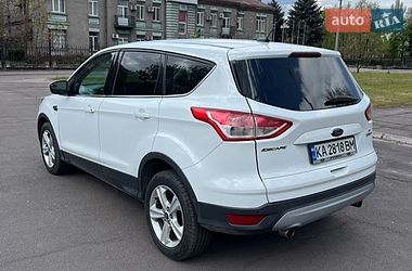 Внедорожник / Кроссовер Ford Escape 2012 в Каменском