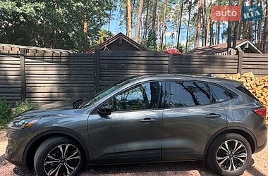 Внедорожник / Кроссовер Ford Escape 2021 в Киеве