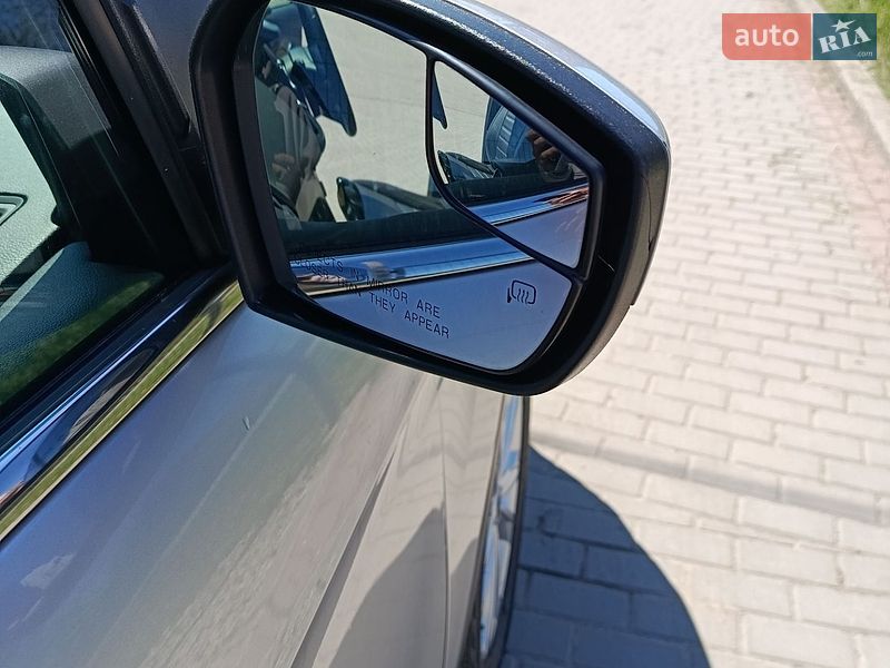 Позашляховик / Кросовер Ford Escape 2019 в Городенці