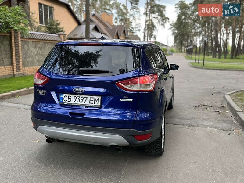 Внедорожник / Кроссовер Ford Escape 2014 в Чернигове