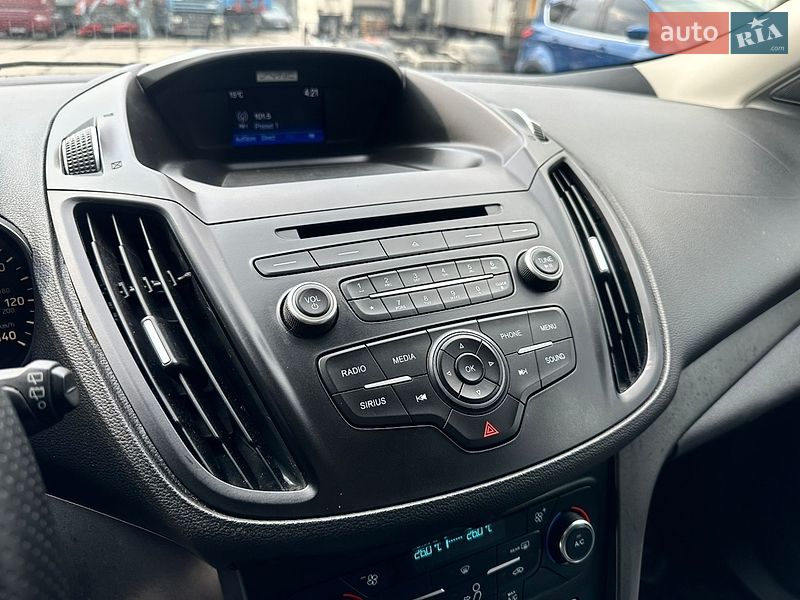 Внедорожник / Кроссовер Ford Escape 2017 в Львове