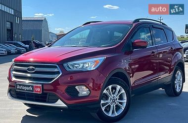 Внедорожник / Кроссовер Ford Escape 2018 в Львове