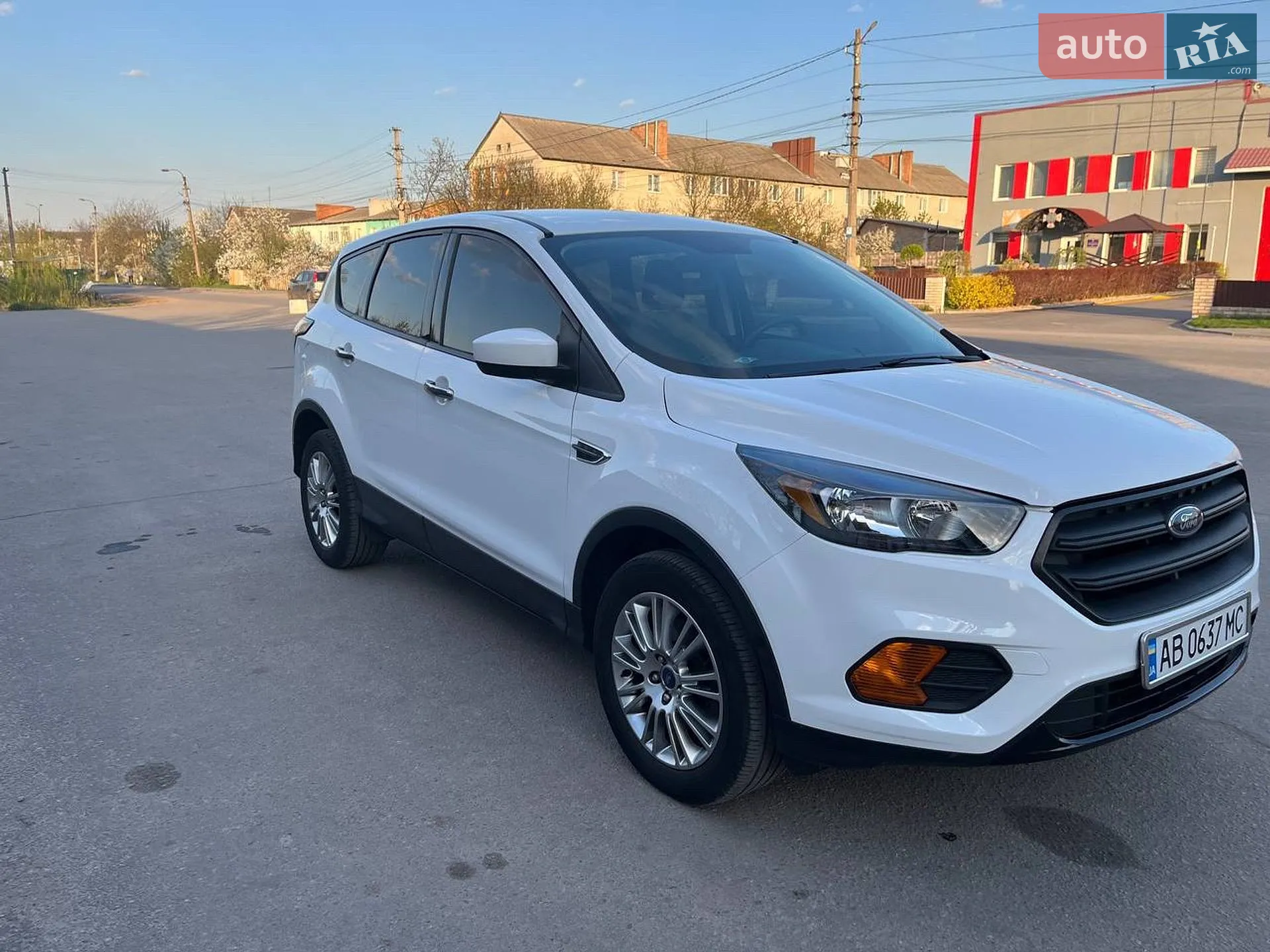2017 Ford Escape - мініатюра 2