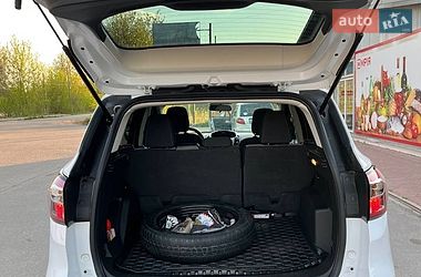 Внедорожник / Кроссовер Ford Escape 2017 в Калиновке