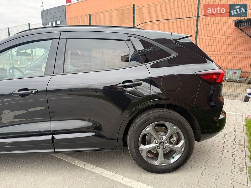 Внедорожник / Кроссовер Ford Escape 2023 в Киеве
