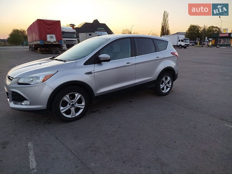 Внедорожник / Кроссовер Ford Escape 2014 в Переяславе