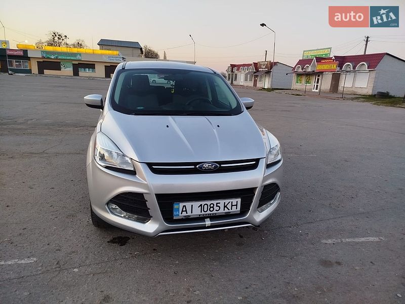 Внедорожник / Кроссовер Ford Escape 2014 в Переяславе