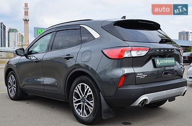 Позашляховик / Кросовер Ford Escape 2020 в Києві