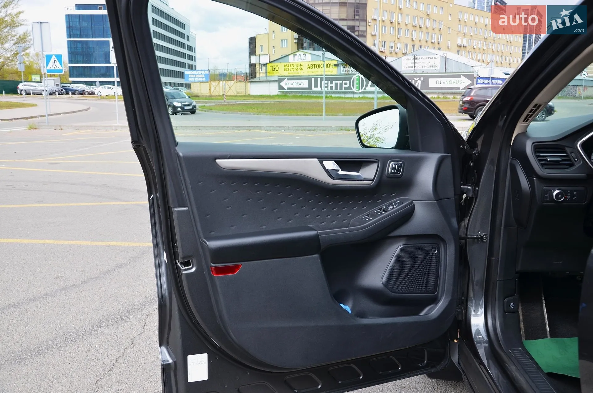 2020 Ford Escape - мініатюра 18