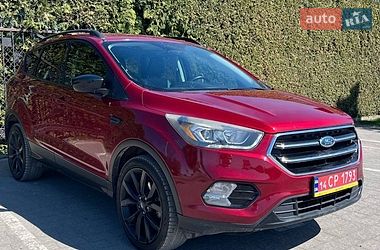 Внедорожник / Кроссовер Ford Escape 2019 в Львове