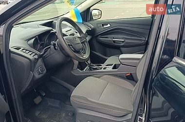 Позашляховик / Кросовер Ford Escape 2017 в Києві