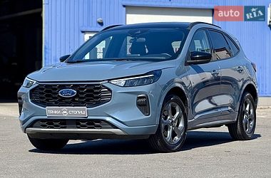 Внедорожник / Кроссовер Ford Escape 2023 в Киеве