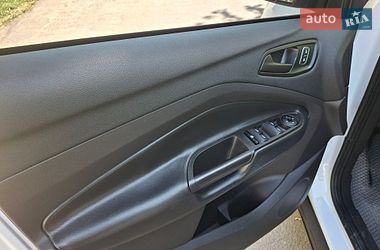 Внедорожник / Кроссовер Ford Escape 2019 в Изяславе