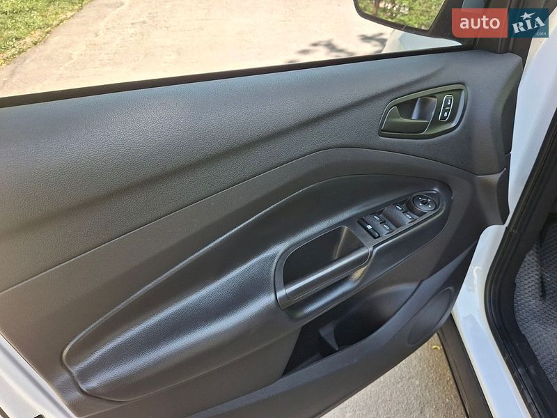 Внедорожник / Кроссовер Ford Escape 2019 в Изяславе
