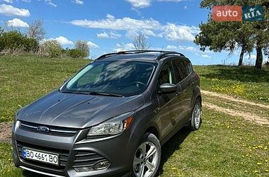 Позашляховик / Кросовер Ford Escape 2014 в Скалаті