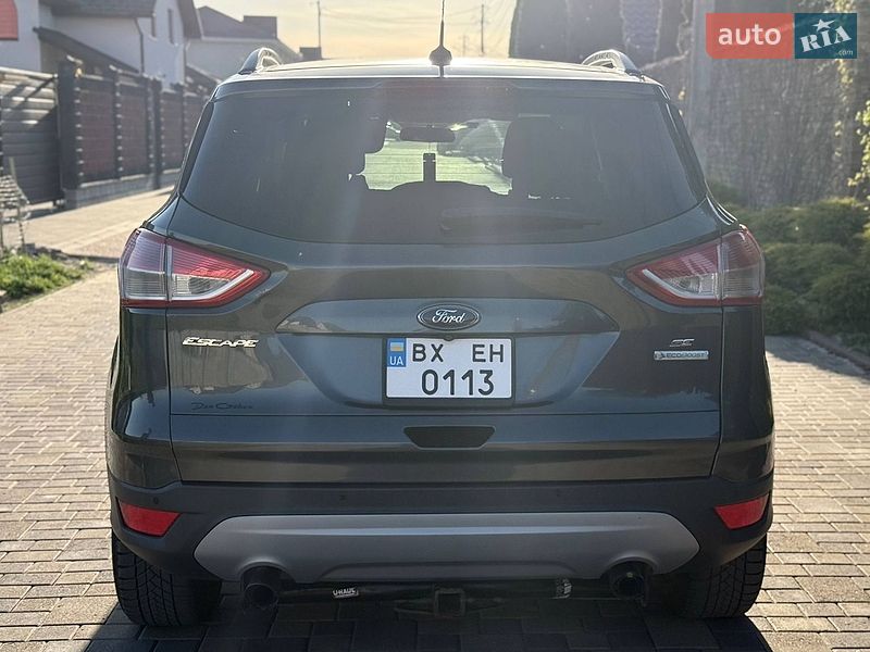 Внедорожник / Кроссовер Ford Escape 2016 в Ровно