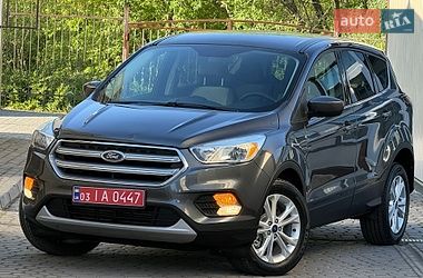Внедорожник / Кроссовер Ford Escape 2017 в Дрогобыче
