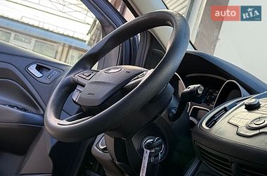 Внедорожник / Кроссовер Ford Escape 2017 в Дрогобыче