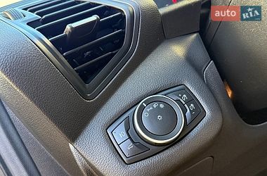 Внедорожник / Кроссовер Ford Escape 2017 в Дрогобыче