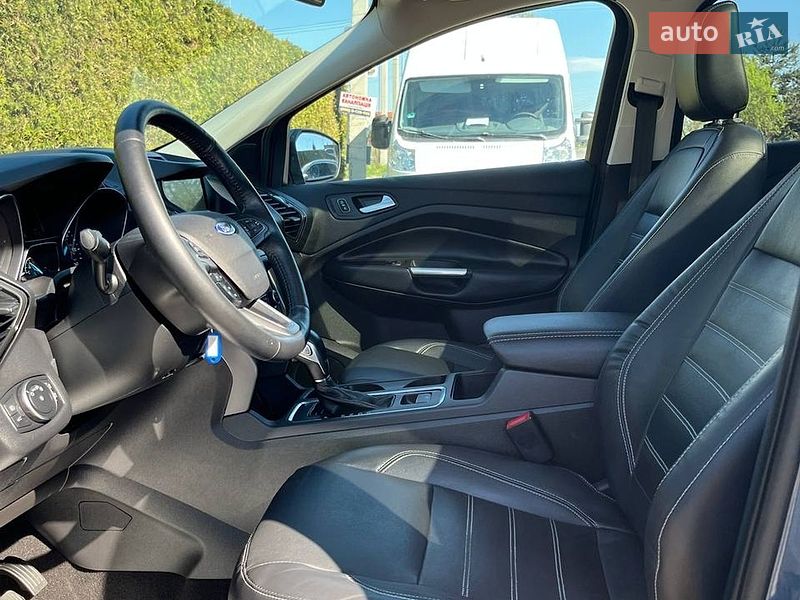 Внедорожник / Кроссовер Ford Escape 2018 в Львове