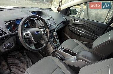 Внедорожник / Кроссовер Ford Escape 2014 в Звягеле