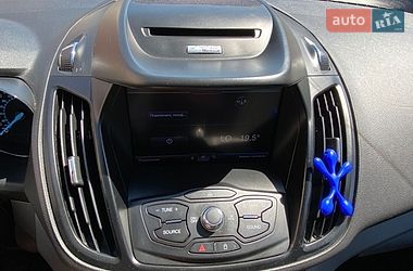 Внедорожник / Кроссовер Ford Escape 2012 в Чернигове