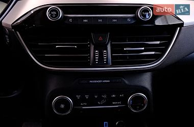 Позашляховик / Кросовер Ford Escape 2020 в Одесі