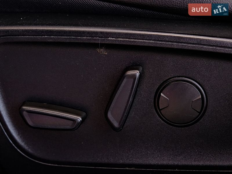 Позашляховик / Кросовер Ford Escape 2020 в Одесі