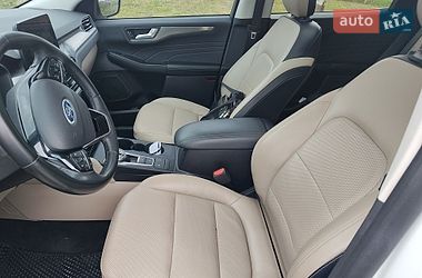 Внедорожник / Кроссовер Ford Escape 2022 в Смеле