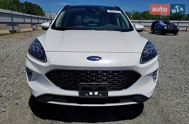Внедорожник / Кроссовер Ford Escape 2020 в Ровно