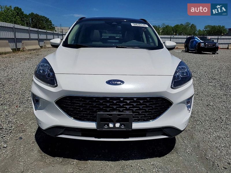 Внедорожник / Кроссовер Ford Escape 2020 в Ровно