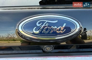 Внедорожник / Кроссовер Ford Escape 2018 в Стрые