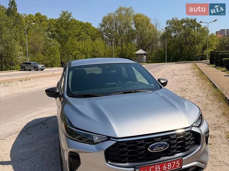 Позашляховик / Кросовер Ford Escape 2024 в Дніпрі
