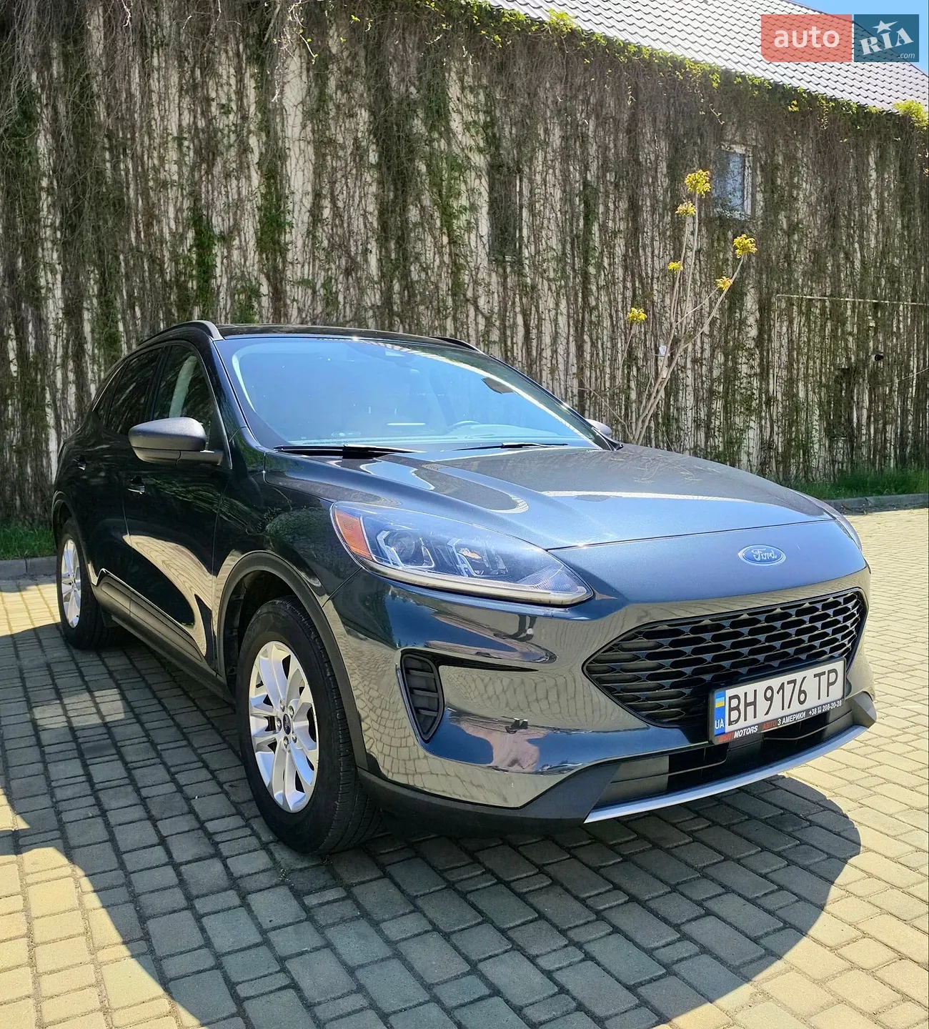 2022 Ford Escape - фото 1