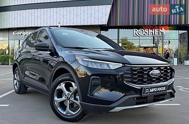 Внедорожник / Кроссовер Ford Escape 2025 в Киеве