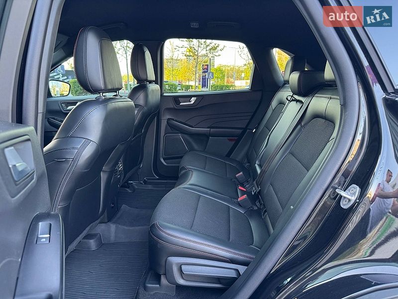 Внедорожник / Кроссовер Ford Escape 2025 в Киеве
