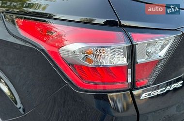 Позашляховик / Кросовер Ford Escape 2018 в Києві