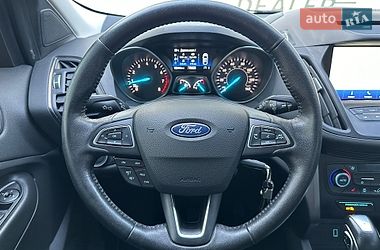 Позашляховик / Кросовер Ford Escape 2018 в Києві