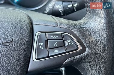Позашляховик / Кросовер Ford Escape 2018 в Києві