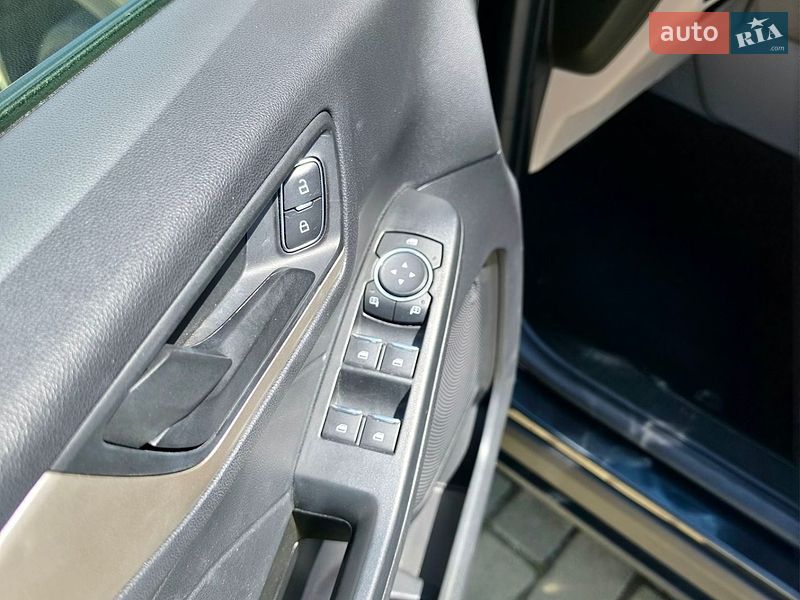 Позашляховик / Кросовер Ford Escape 2022 в Одесі