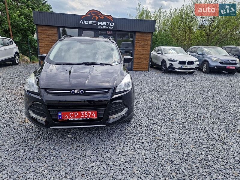 Позашляховик / Кросовер Ford Escape 2016 в Мостиській