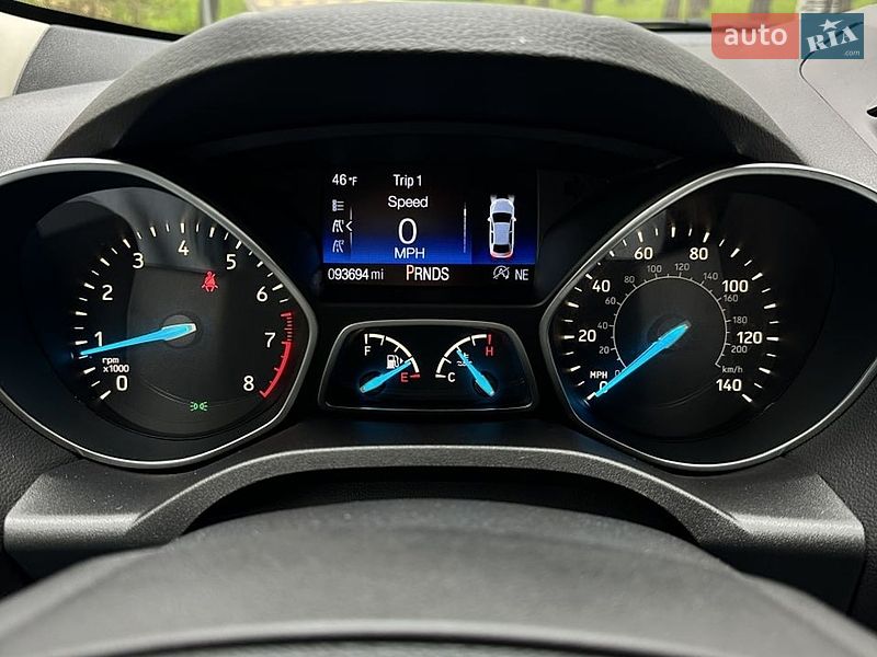 Внедорожник / Кроссовер Ford Escape 2016 в Белогородке