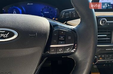 Внедорожник / Кроссовер Ford Escape 2021 в Киеве