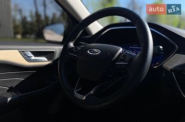 Внедорожник / Кроссовер Ford Escape 2021 в Киеве