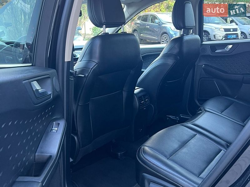 Внедорожник / Кроссовер Ford Escape 2020 в Одессе